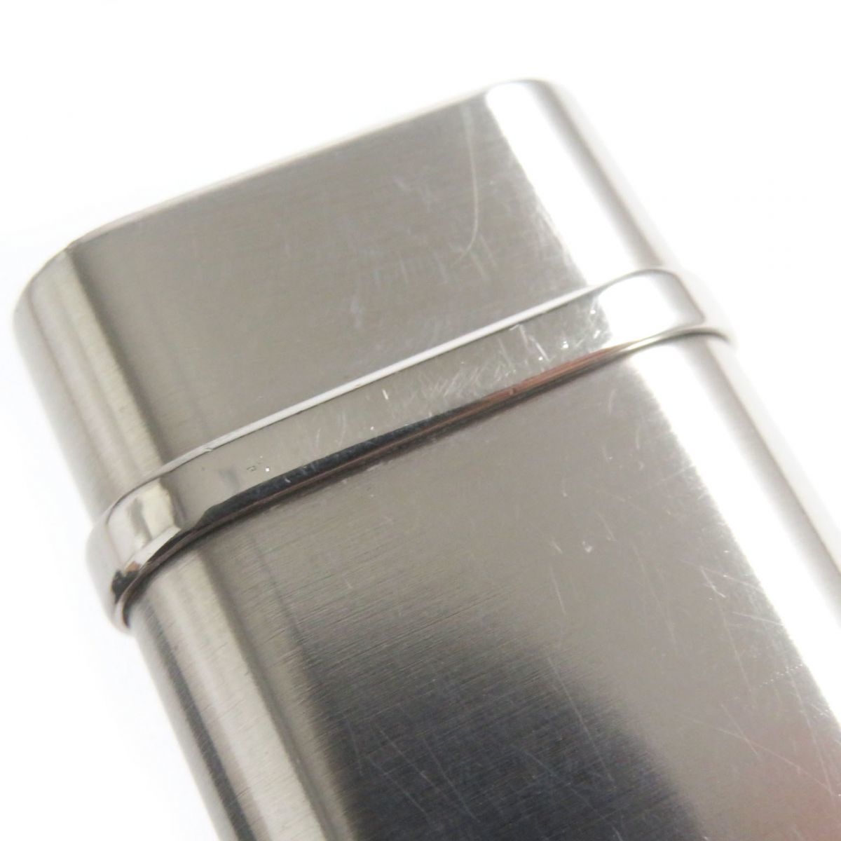 As is For Parts Cartier Godron logodecole logo roller type gas lighter silver