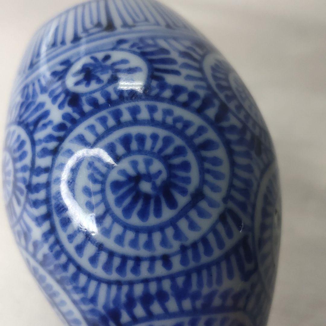 Koimari ware dyed arabesque single-flowered antiques from the old house