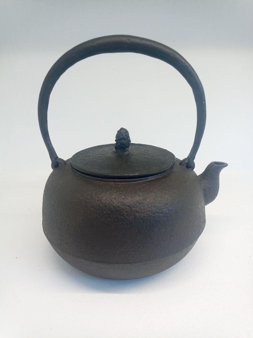 Iron kettle, Yamagata, Arai Koubou, 1.2L, lacquer finish