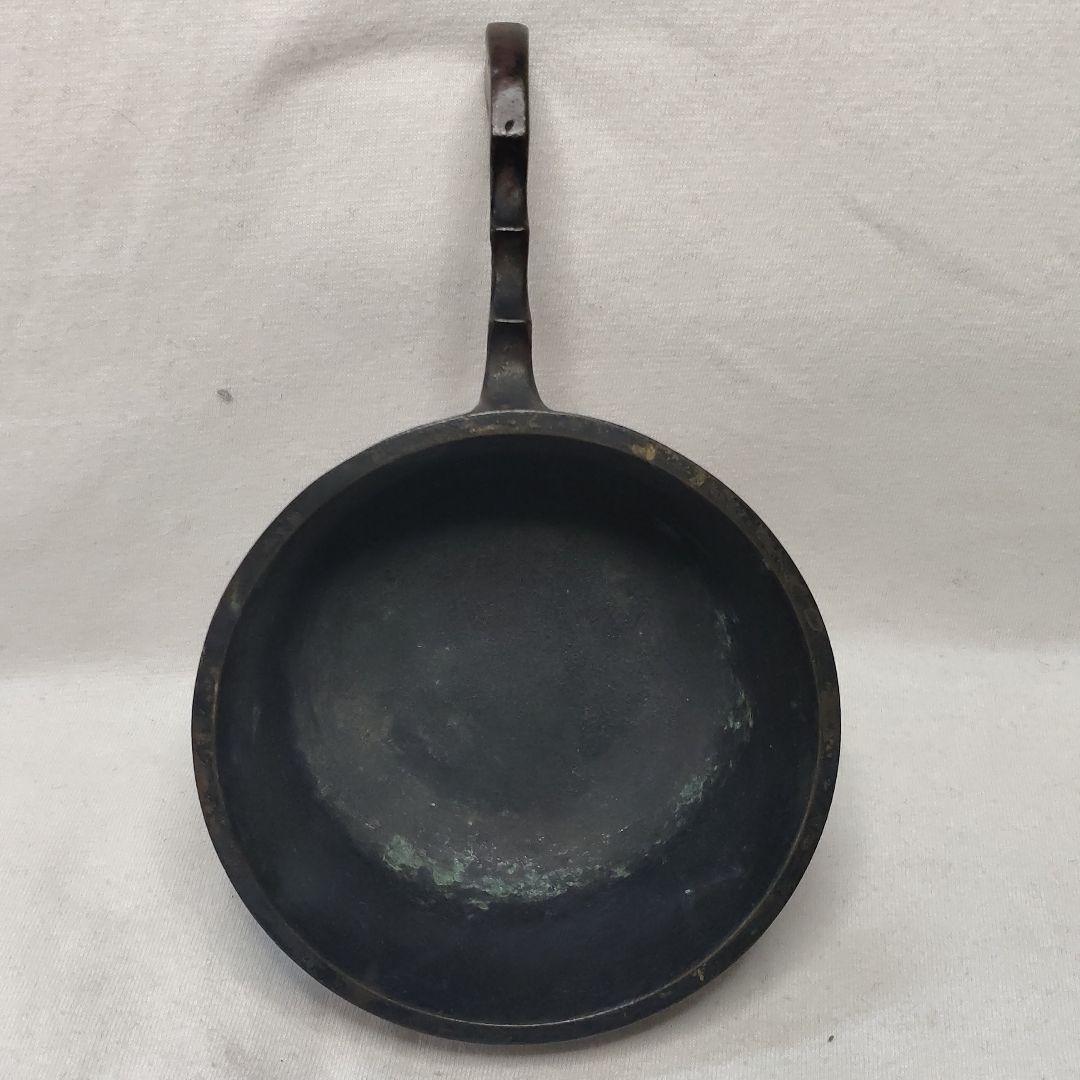 Tea utensils Charcoal bowl Made of old copper Inscription Antique