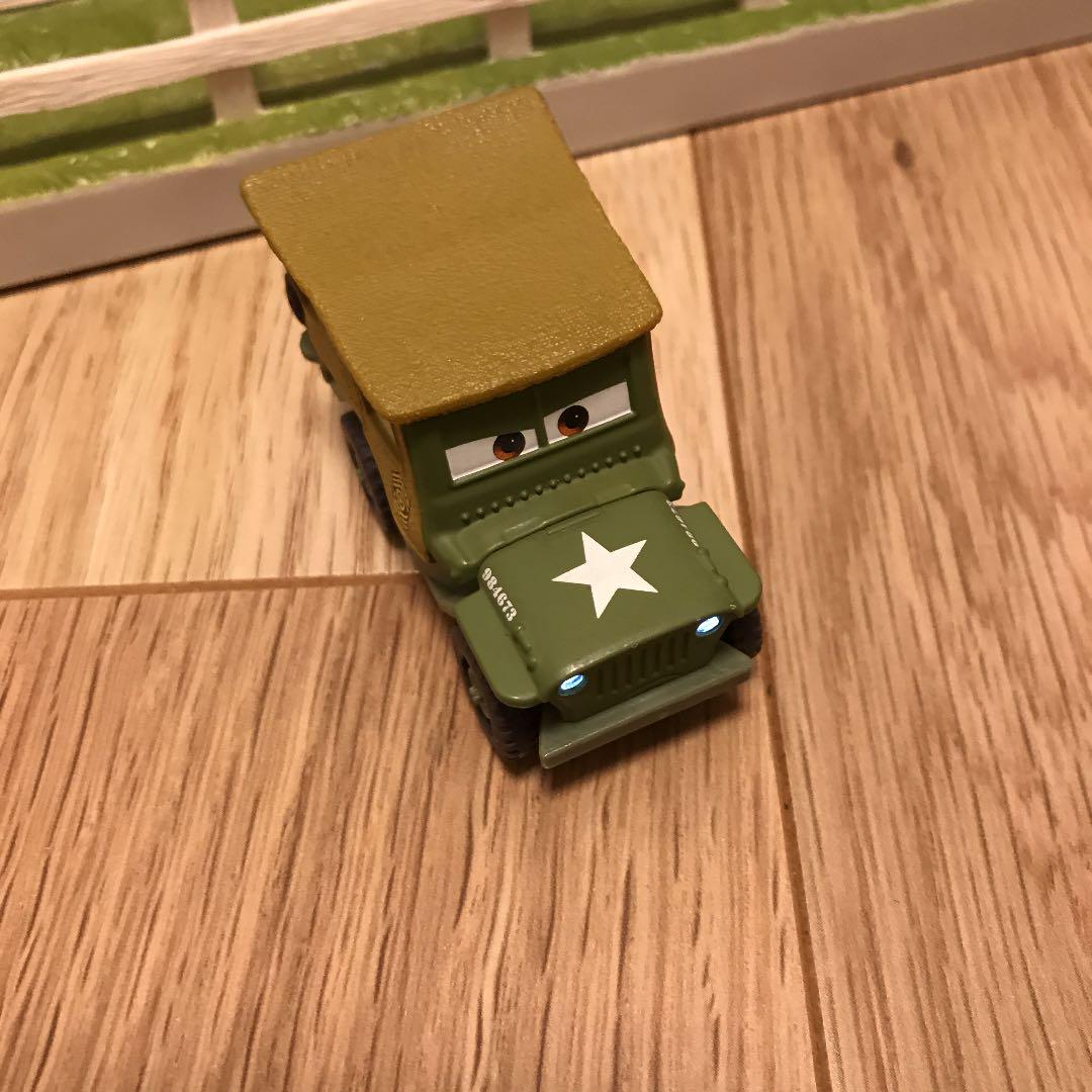 California Disney Cars Land Limited Surge Minicar Surge Shop Set