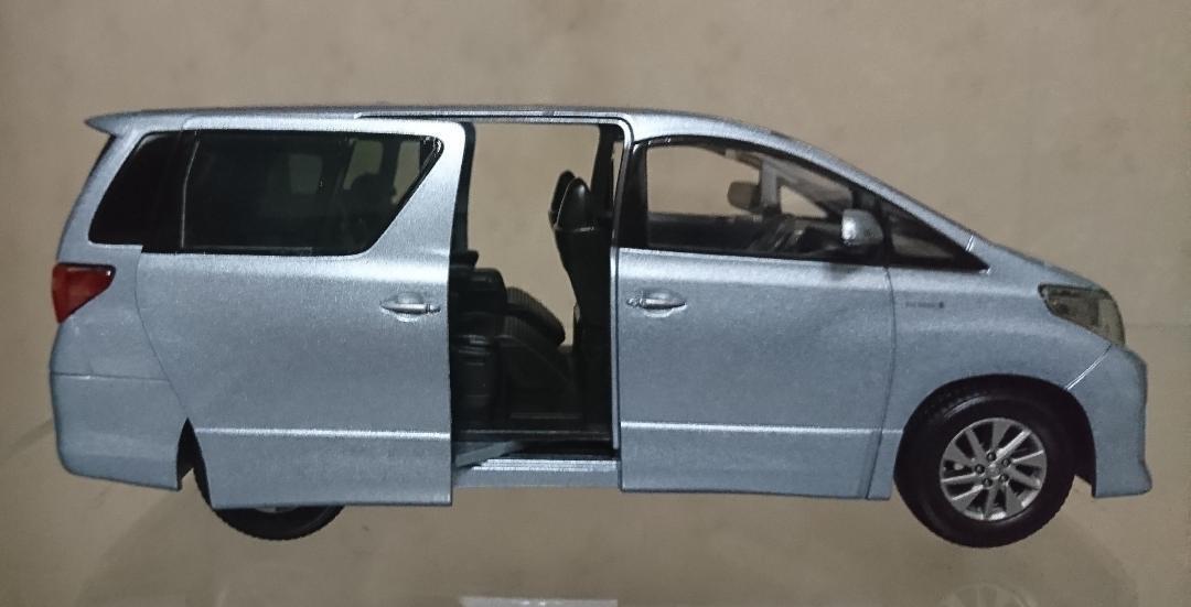 1/30 Toyota Alphard 20 Series Late Mini Car