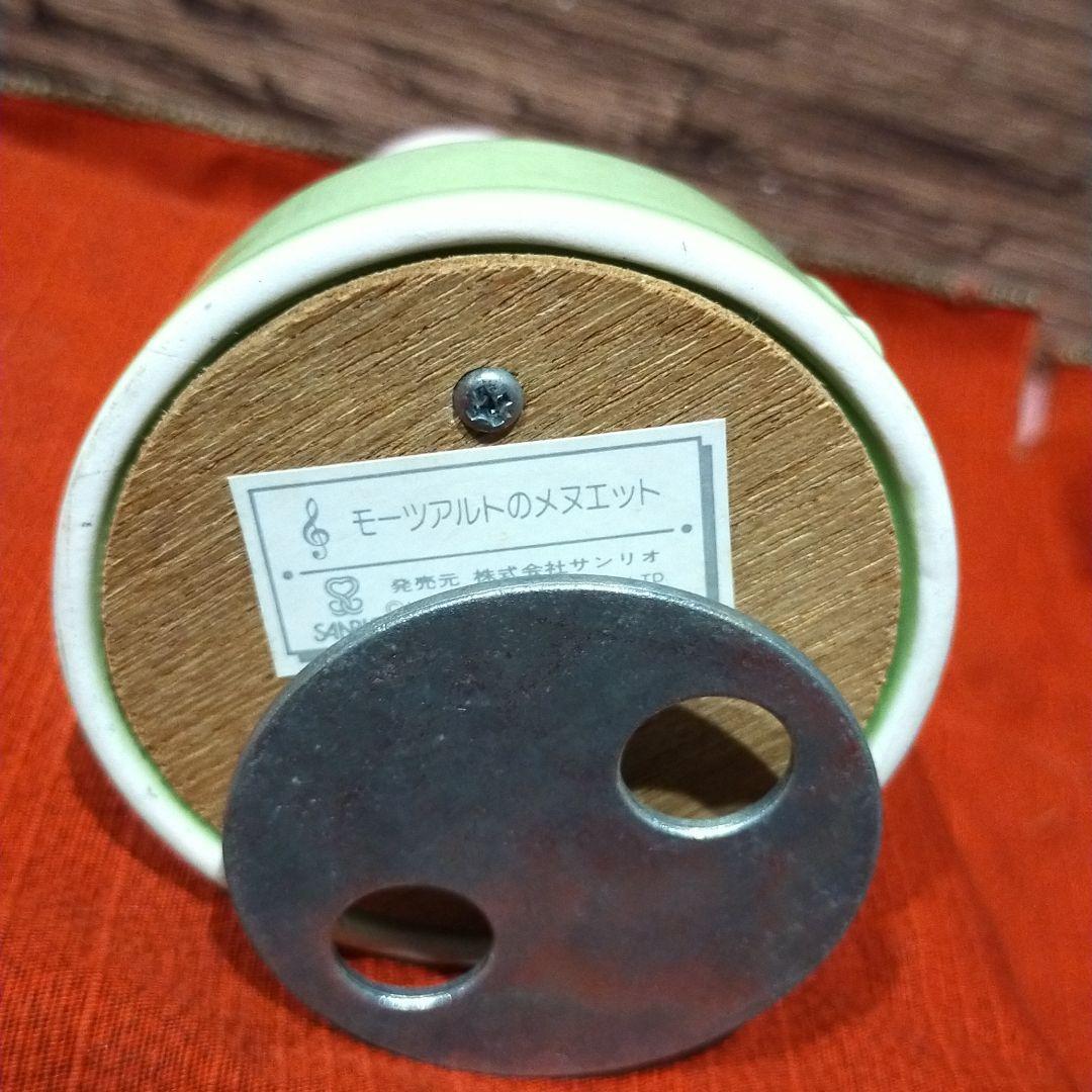 [Rare thing at that time] Mellotune music box Sanrio old logo