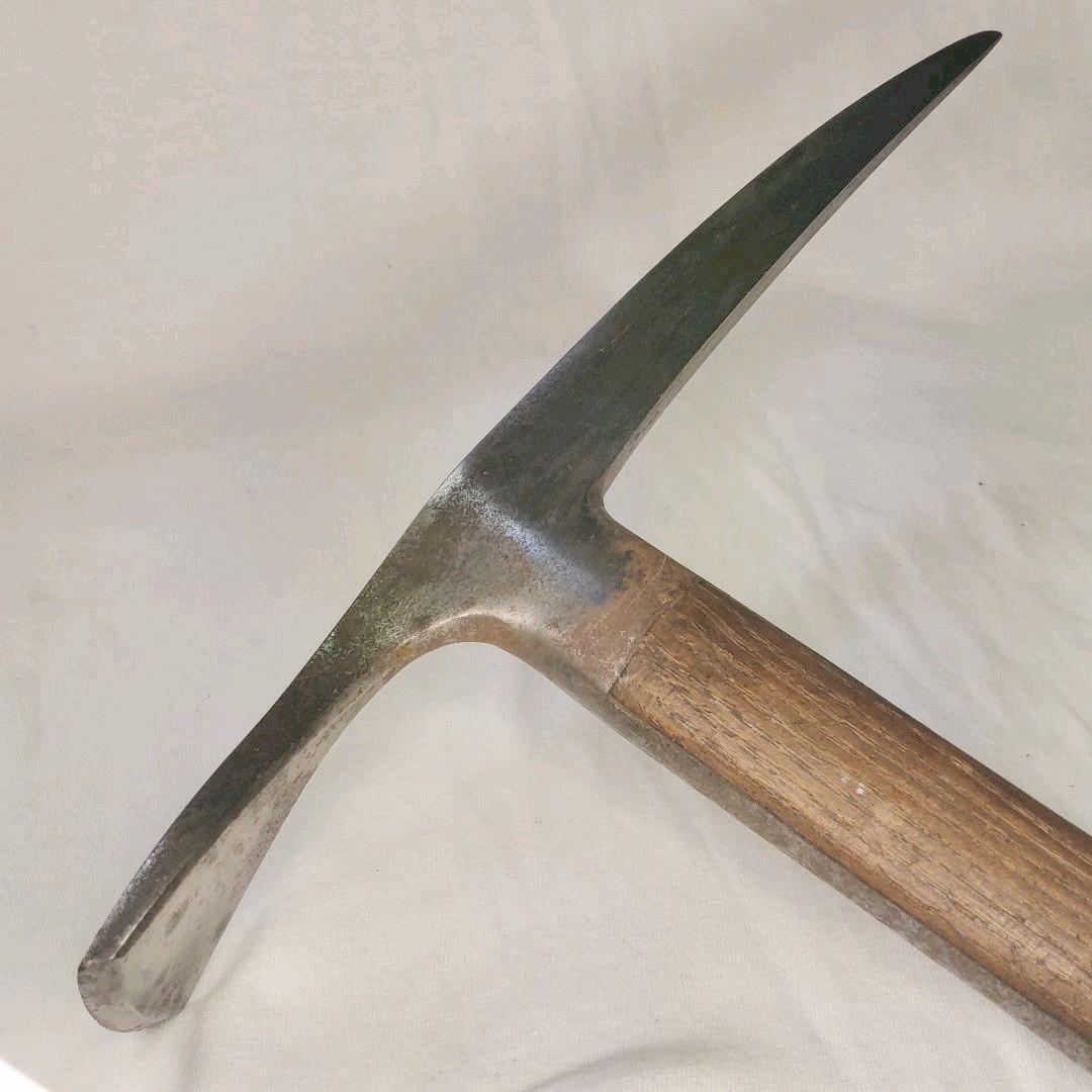 Ice ax ice ax with genuine leather cover TOP Inscription