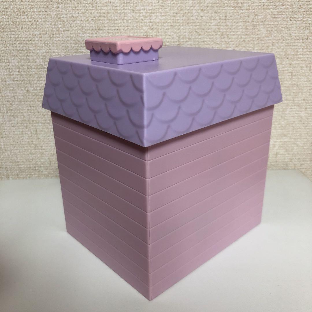 Little Twin Stars house type plastic chest