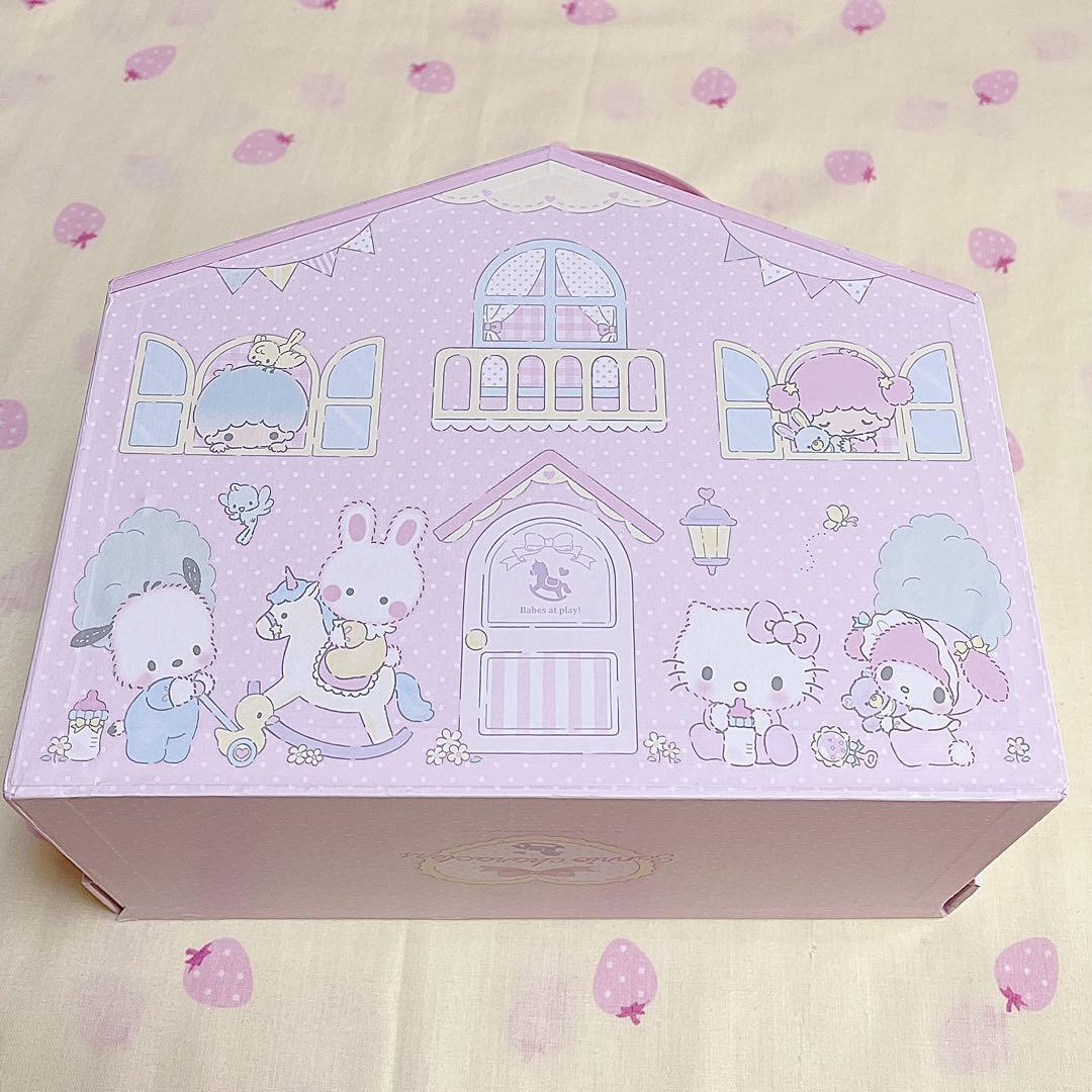 Sanrio characters baby design doll trunk accessory case
