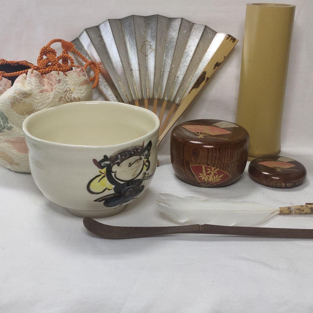 Tea utensils Black lacquer Wooden tea box Kyo-yaki