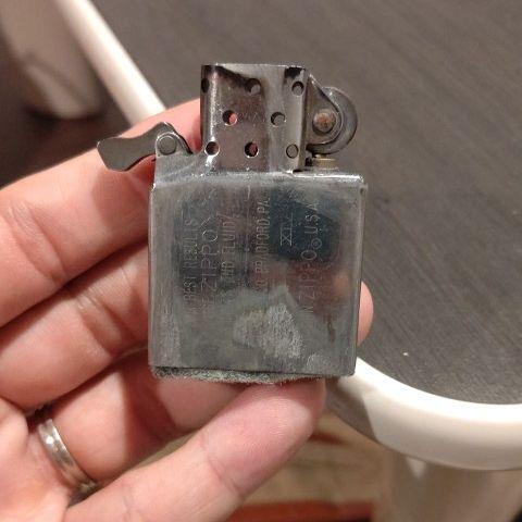 As is for parts ZIPPO lighter kitte hawk silver without box