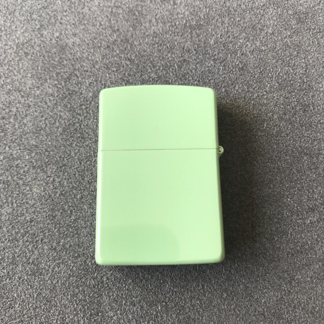 As is for Parts 1992  Zippo Lacquered Fisherman Green Unused　without box