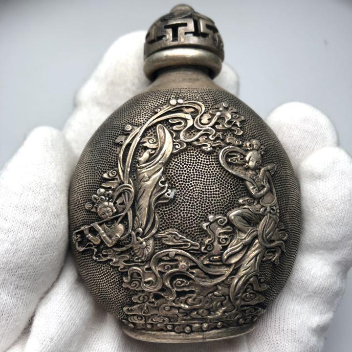 Snuff Bottle  Fairy Concavo-convex Sculpture Period Art
