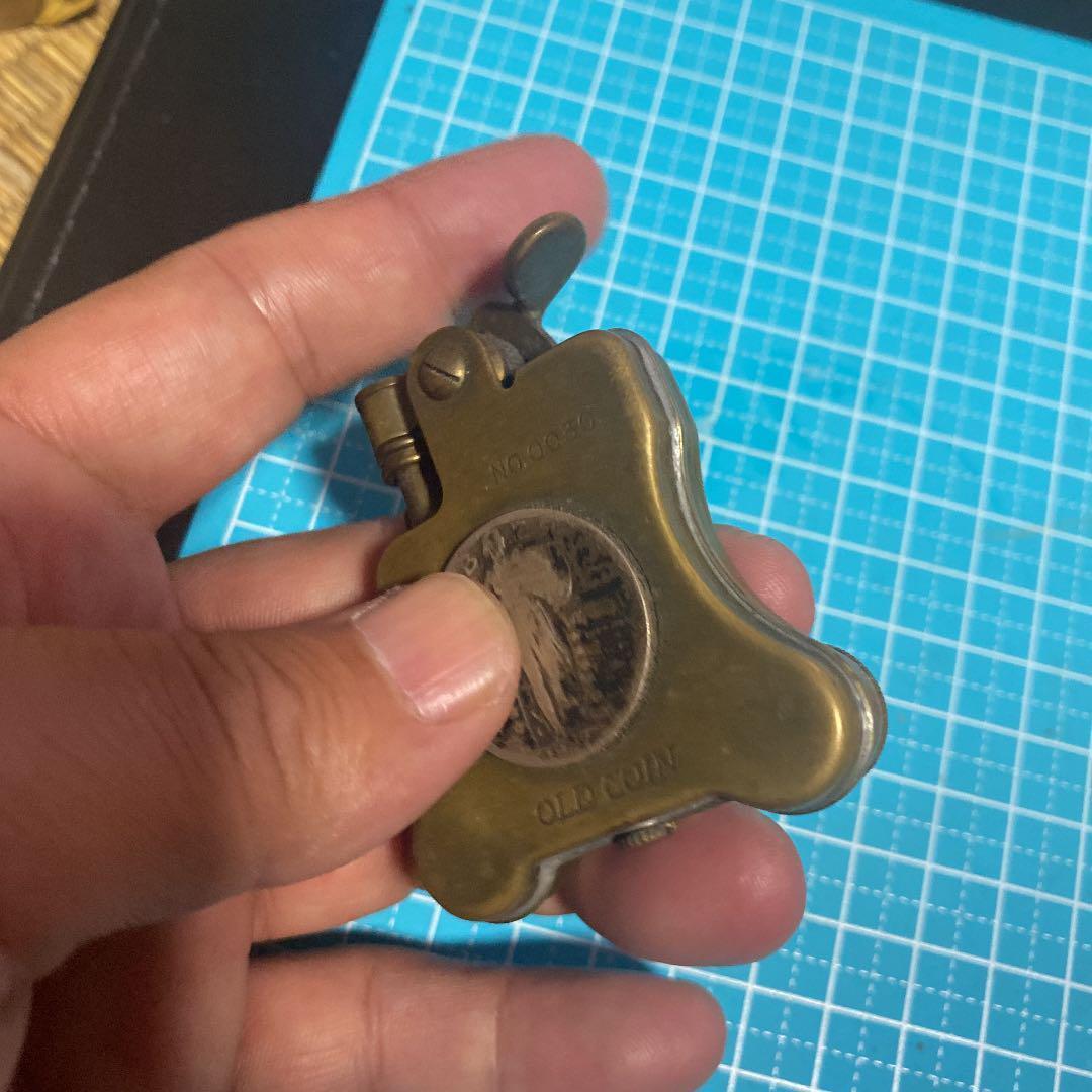 As is for Parts Ronson limited edition old coin oil lighter