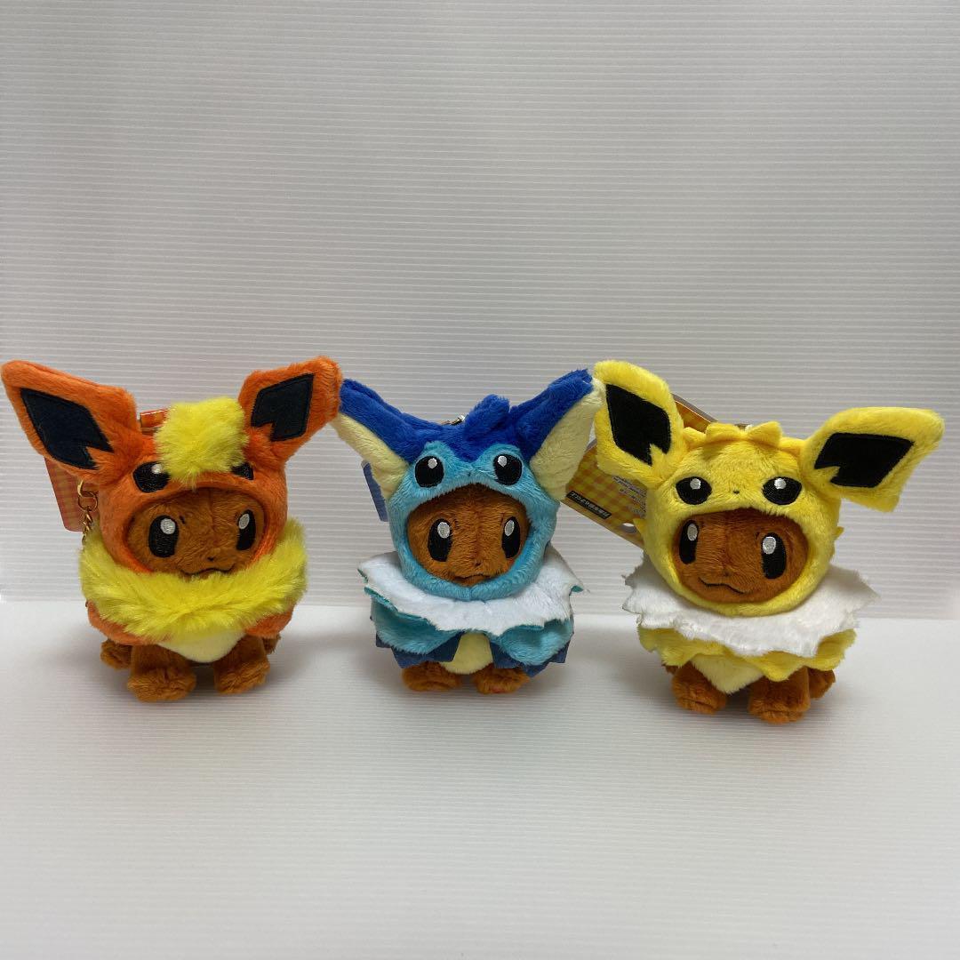 Eevee Poncho Sanders Booster Vaporeon Mascot Plush