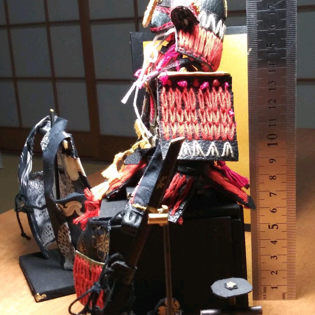 Sengoku warlord armor helmet figurine JAPAN