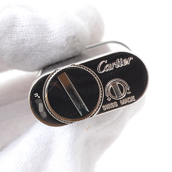 As is For Parts Cartier Godron Gas Lighter Black Lacquer Diamond Head Silver