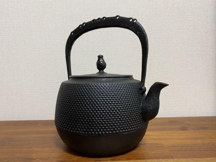 Traditional Craftsman Master Torayama's Shoulder Shape Arare Pattern 1.6L