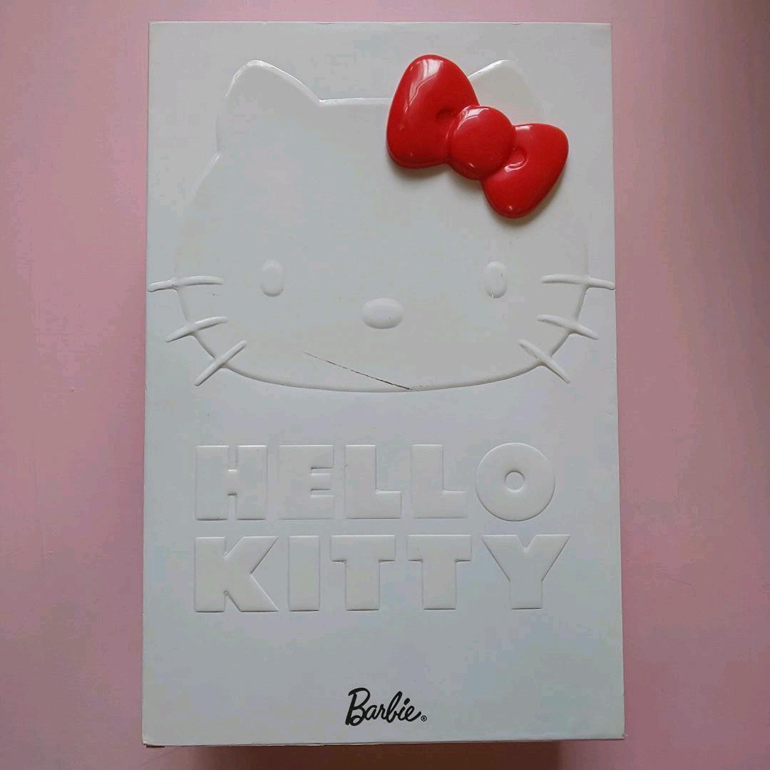 Today's limited price !!!Babie x Sanrio collaboration Barbie japan