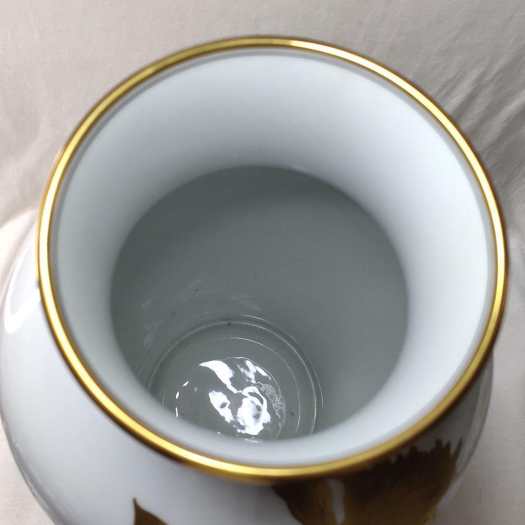 Okura Art China Vase Gold Eclipse Cattleya Gold and Silver Aya Co-box Rare