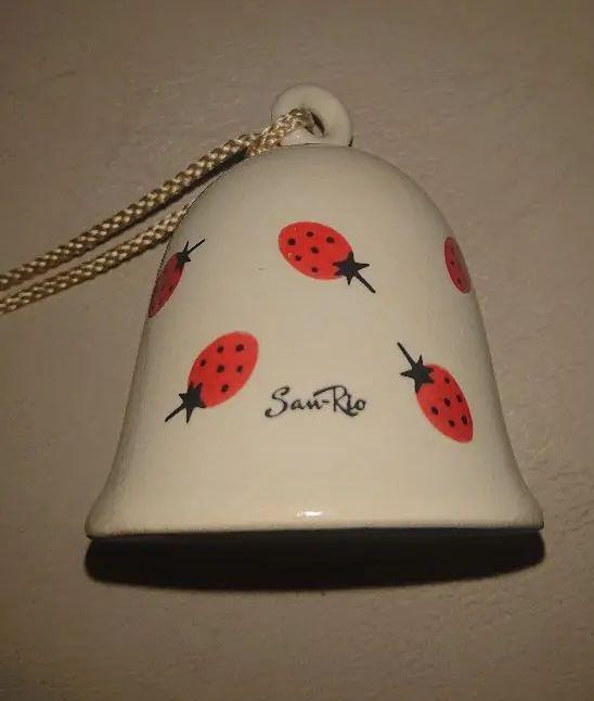 Sanrio Retro Wind Chime Strawberry Pattern
