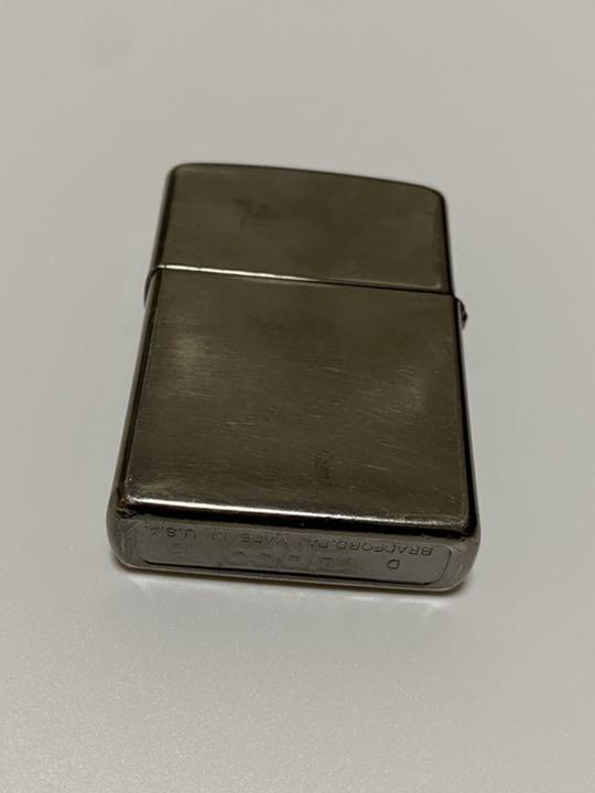 As is for parts Zippo 2 points can be sold separately