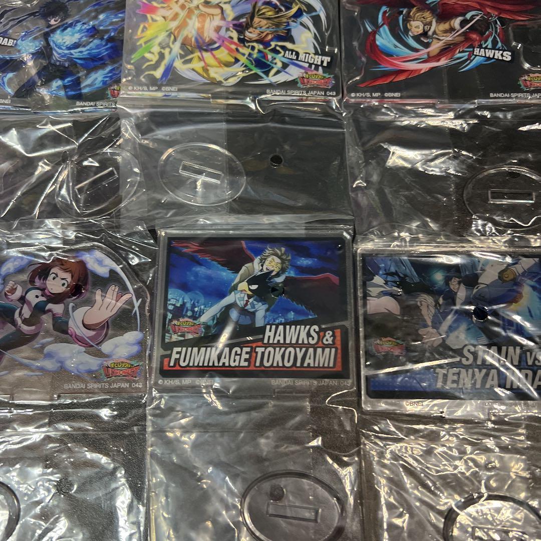 New unopened H prize acrylic stand bulk sale