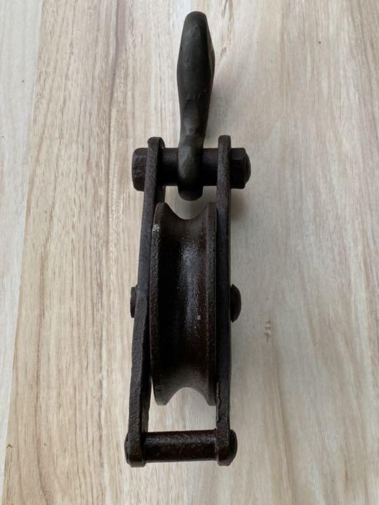 Showa retro pulley iron