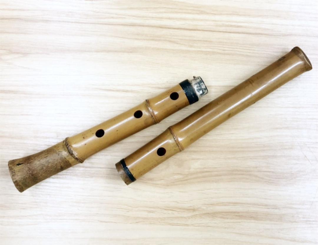 As is For Junk Shakuhachi has scratches and cracks Used