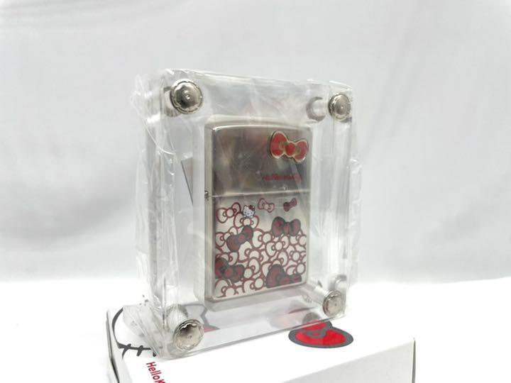 As is for parts Zippo lighter unused Zippo x Hello Kitty lot number 20