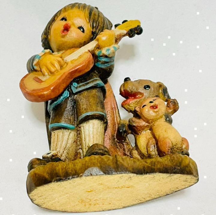 ANRI Wood Carving Doll Ferrandis Guitar Boys and Animals Height 7.7cm