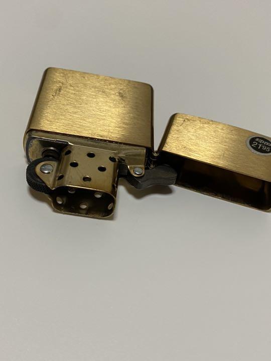As is for parts Zippo 2 points can be sold separately