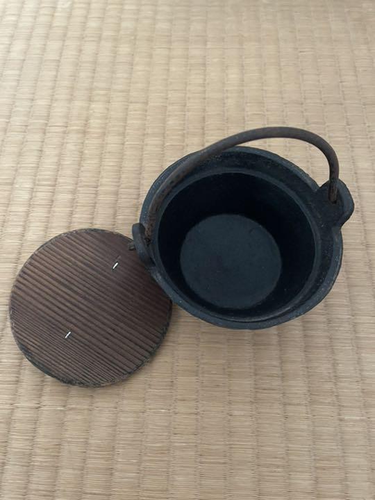 Jizai Kagi  hook interior