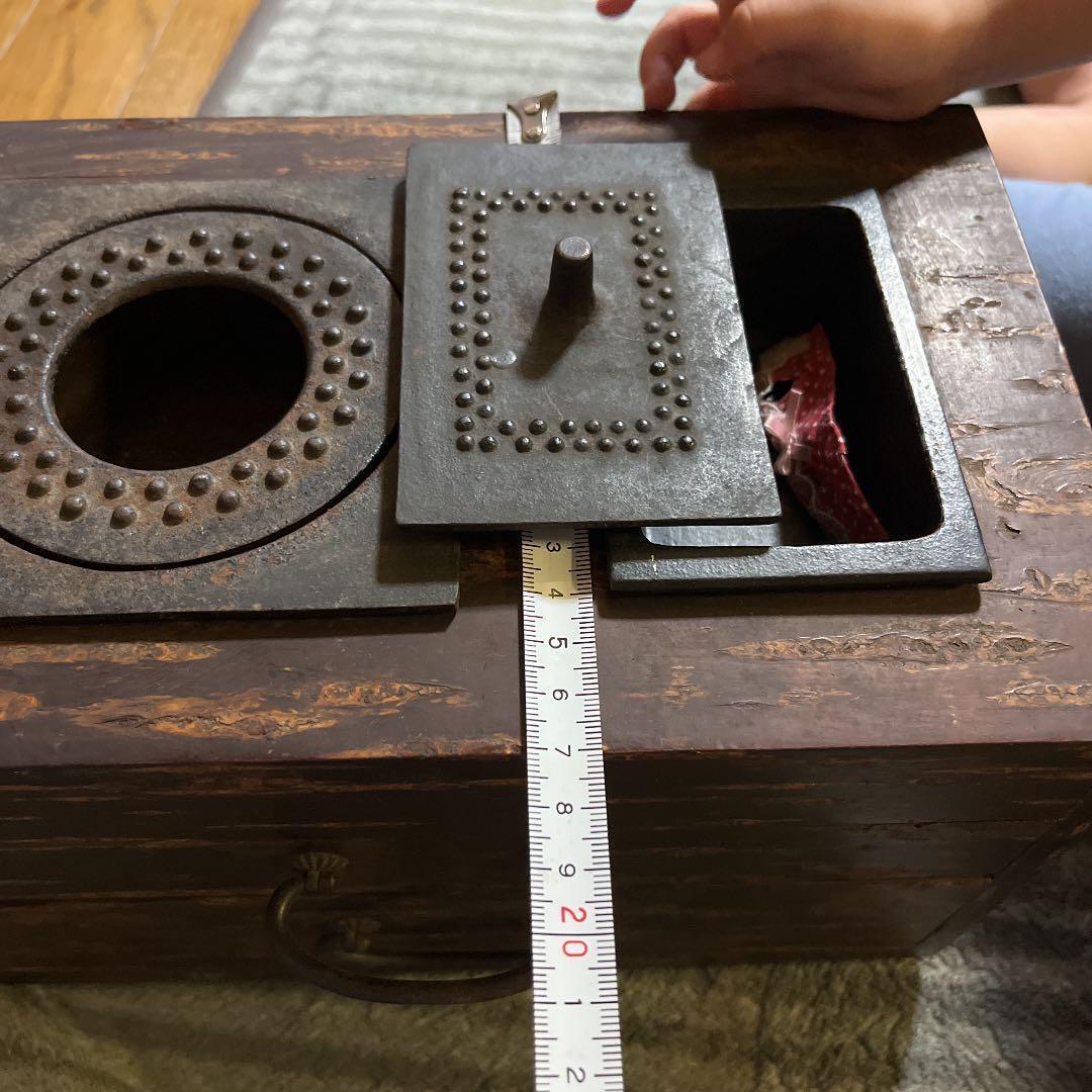 Cigarette tray   old ashtray