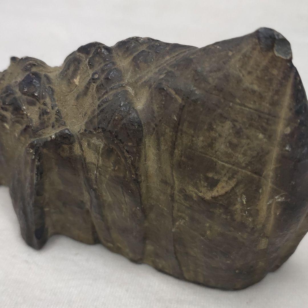 Natural stone spiritual wall stone figurine bonsai mountain range stone