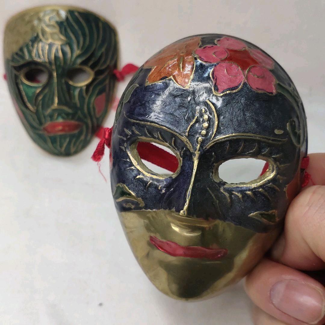 Two copper masks Cloisonne ware? Handmade old house collection
