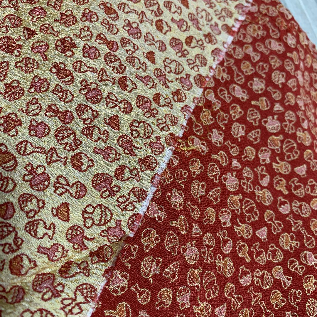 Pure silk Chirimen Kimono Hagire Approx. 33 x 115 Red Enji Komon
