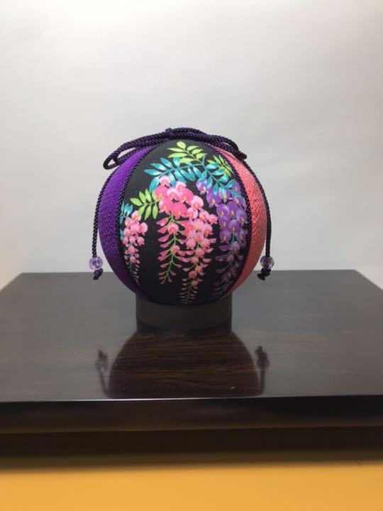 Temari Interior decoration  gift Wisteria black background Seasonal flowers
