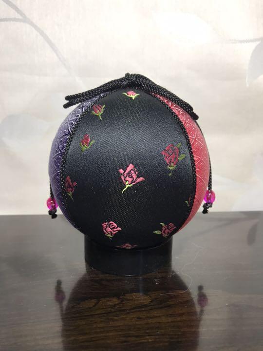 Temari  Interior decoration   gift Modern Temari 1 Rose on a black background