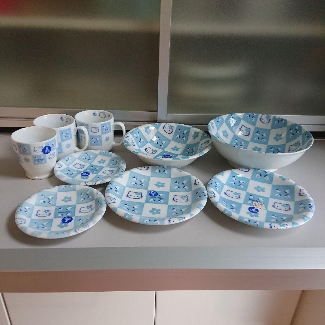 New Plate Small Plate Bowl Bowl Cup Teacup Mug Cup Hello Kitty 9 points