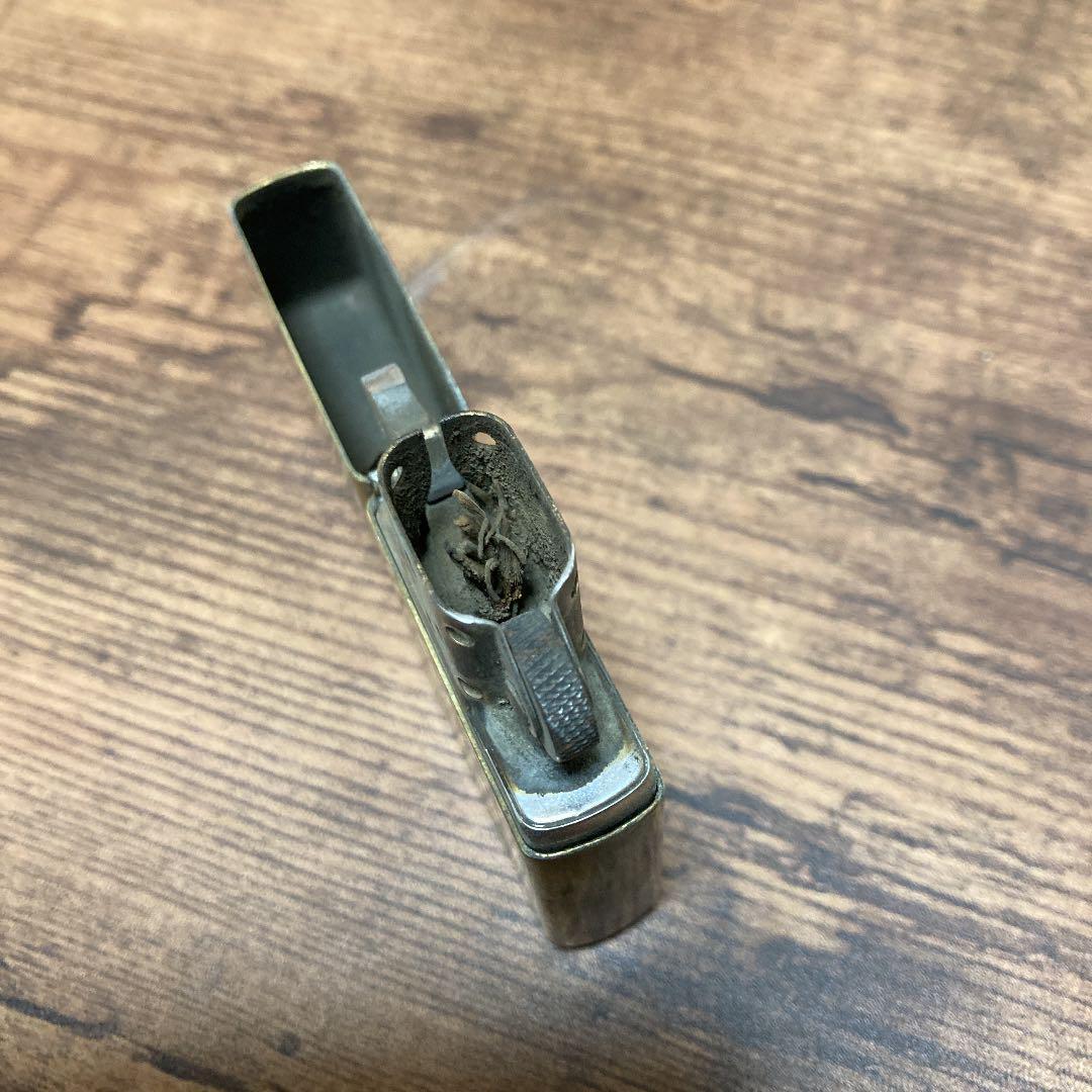 As is for parts ZIPPO lighter SOLID BRASS 1994 model