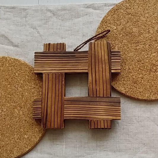 Thick corkboard pots and wooden pots