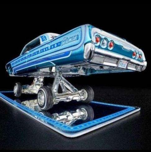 Unopened1/64 Hot Wheels THE SNOWMAN64 Impala Lowrider
