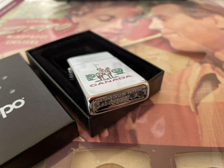 As is For Parts Rare all-Canada factory vintage slim ZIPPO unused