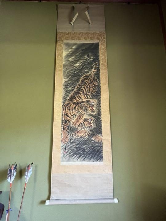 [Anonymous delivery] Hanging scroll, figure of a fierce tiger JAPAN
