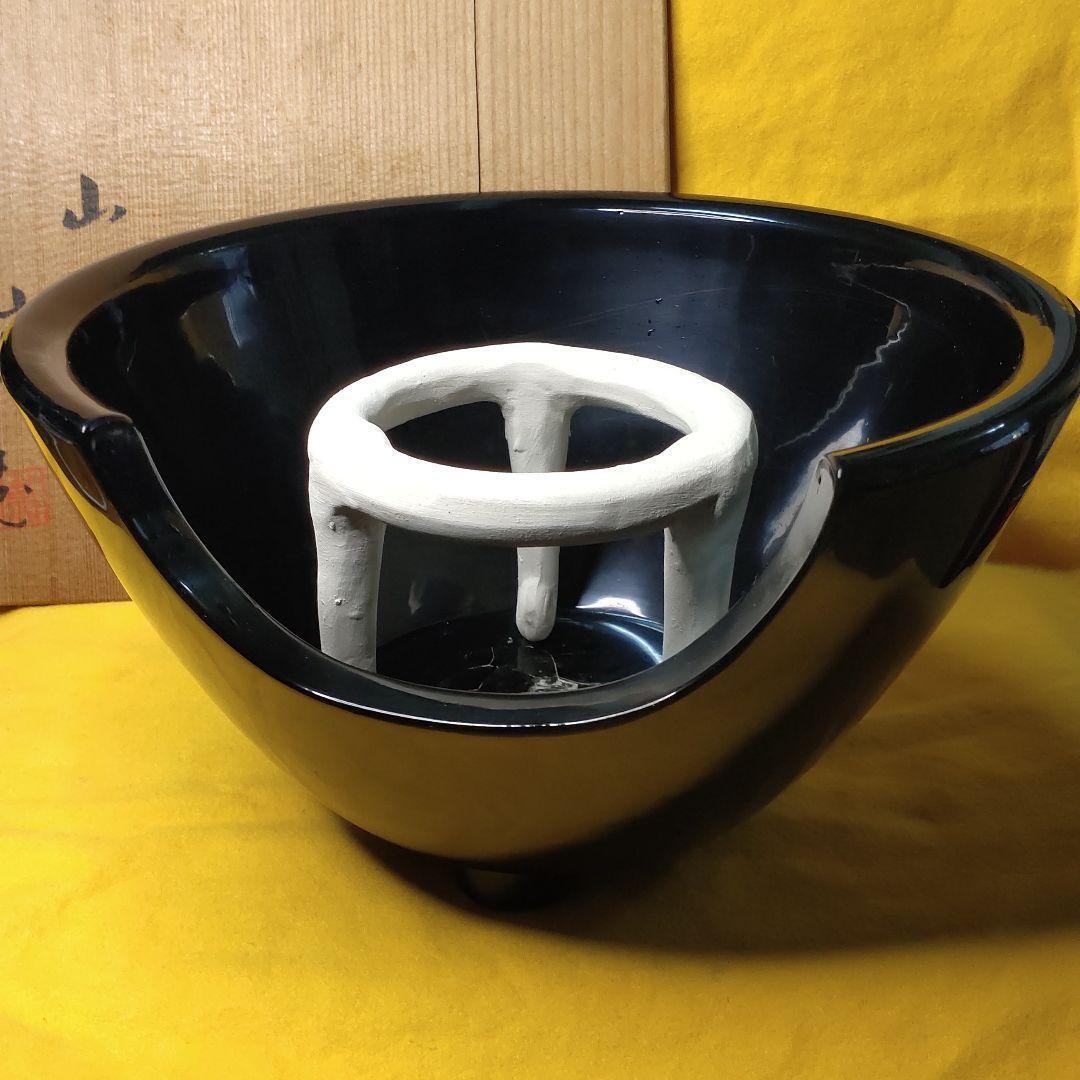 Tea utensils Shin-nuri Benibachi by Suun Yamamoto Co-box with trivet