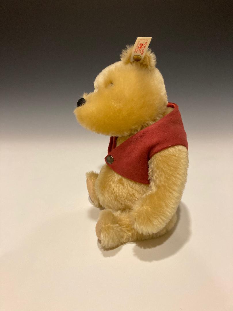 Steiff Steiff Exclusive Disney Winnie the Pooh 1999