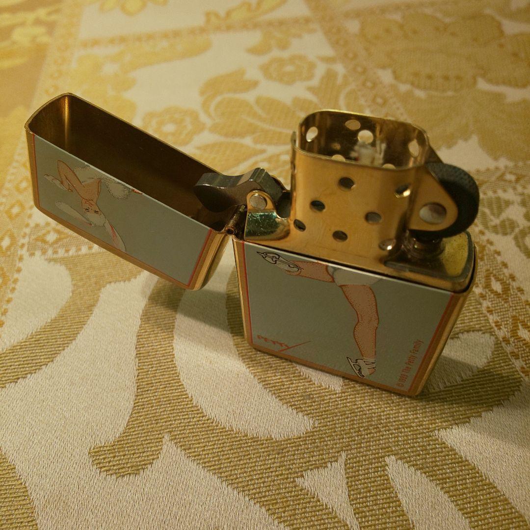 As is For Parts Limited ZIPPO Bunny Skate / Petty Girl Series Ⅱ Unused