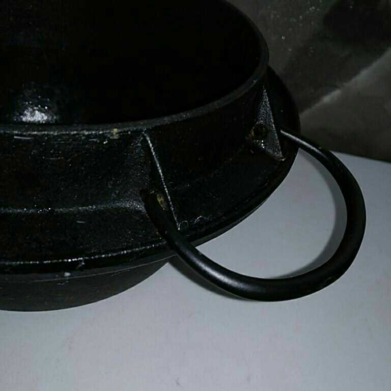 Iwachu rice pot Japanese dishes Antiques