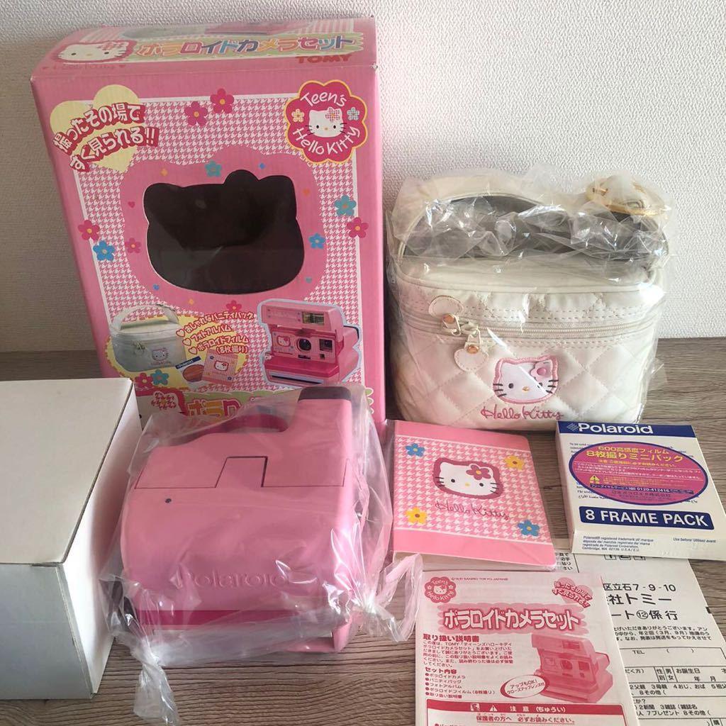 unused Hello Kitty Polaroid 600 camera w/pouch Sanrio TOMY