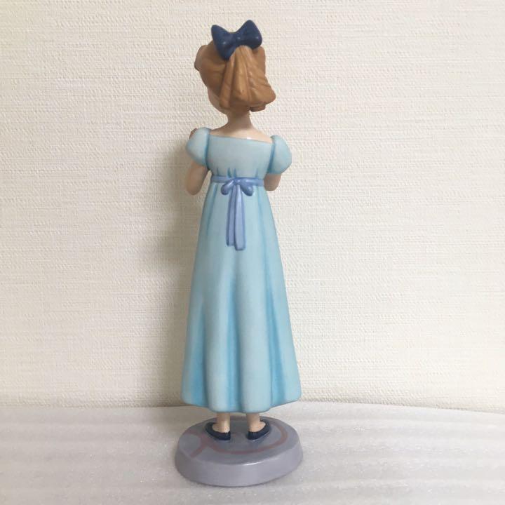 WDCC Disney Peter Pan Wendy figure pottery figurine
