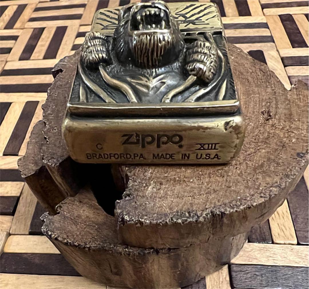 As is For Parts Zippo Great Escape Metal Gorilla 3D Lighter