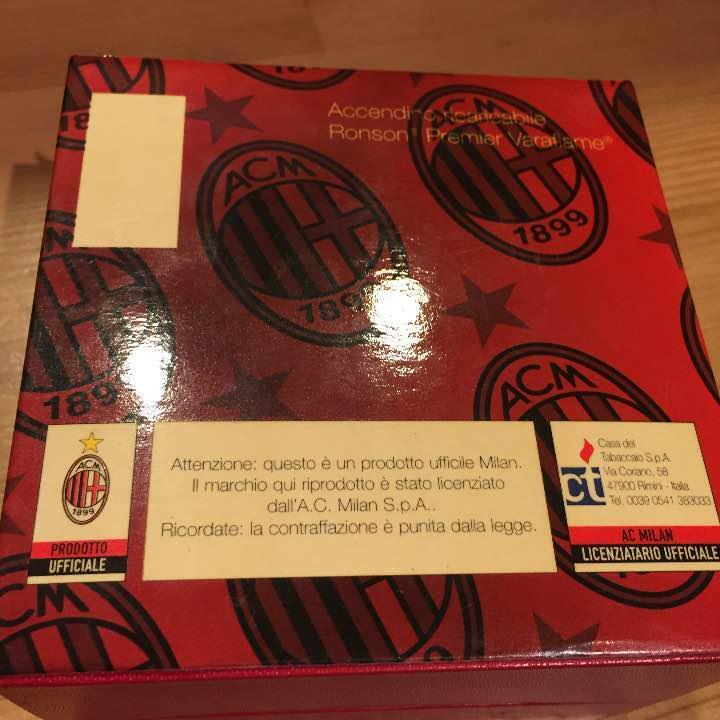 As is for Parts Ronson AC Milan lighter